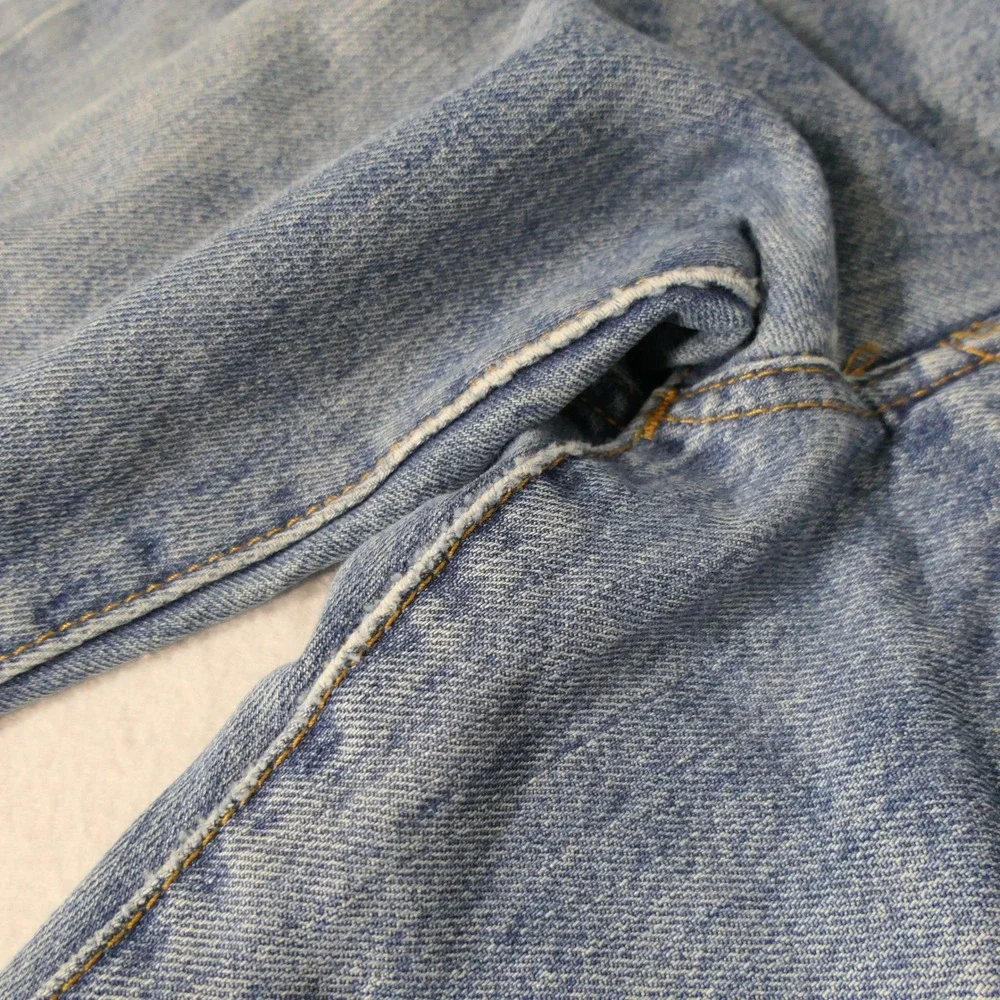 Levis Mens 501 Jeans 32x32 Blue Classic Americana Straight Leg Rugged Streetwear